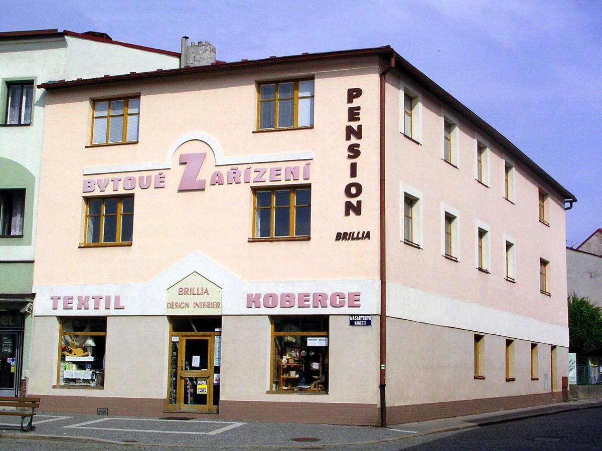 Pension Brillia Police nad Metují Esterno foto